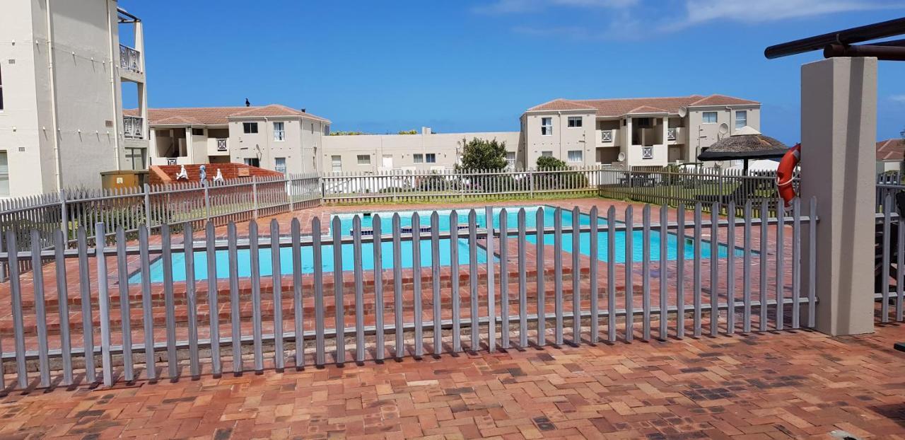 Hermanus Beach Club Exterior photo